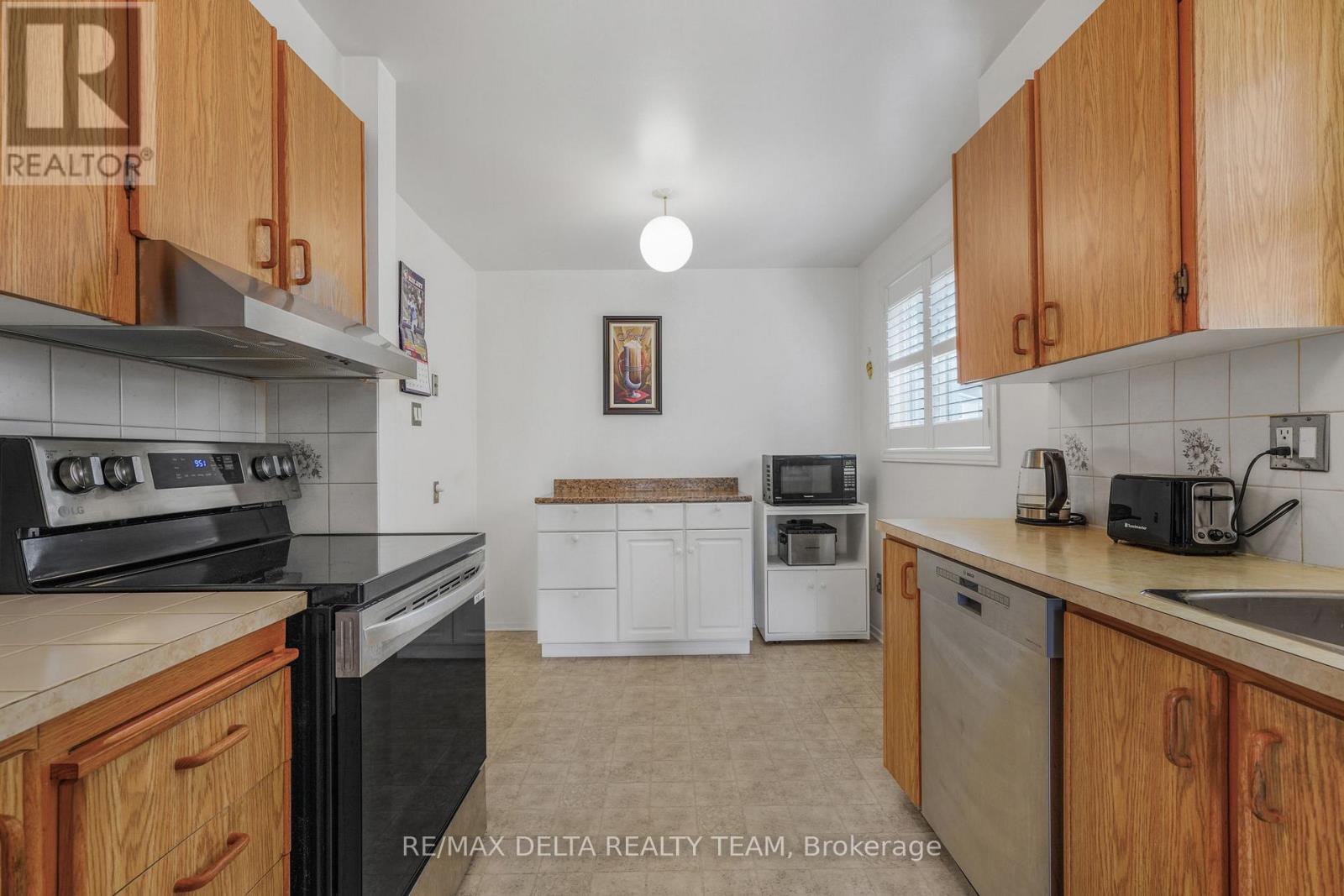 6043 VALLEY FIELD CRESCENT - 16