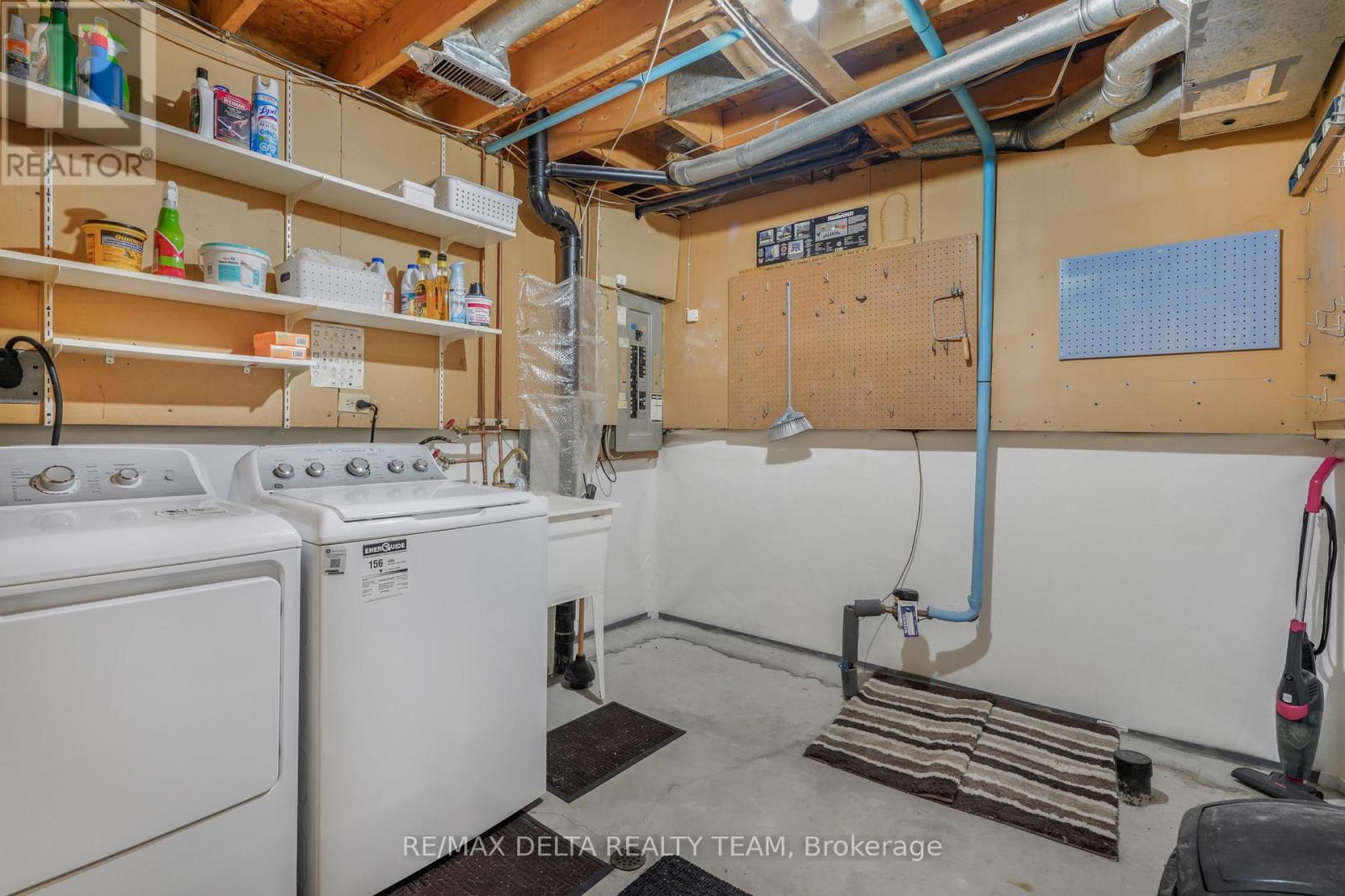 6043 VALLEY FIELD CRESCENT - 30