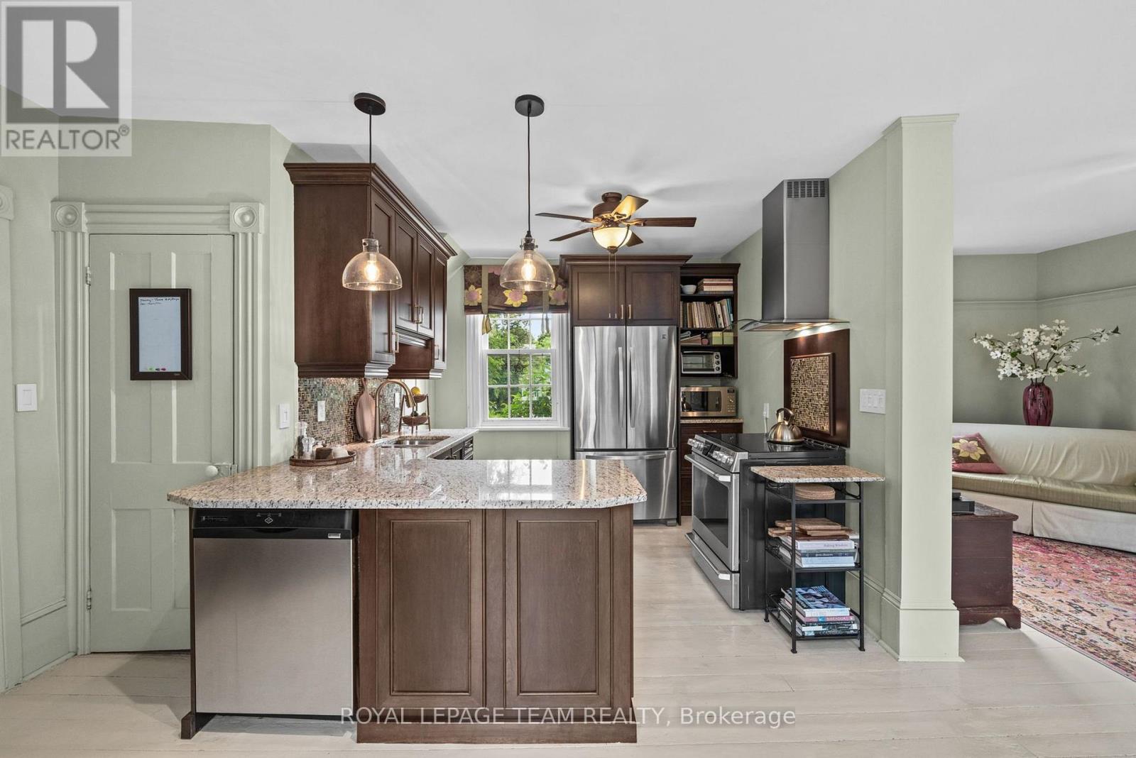 4416 DONNELLY DRIVE, Ottawa. Luxury613. By Peter Sagos - Image 12