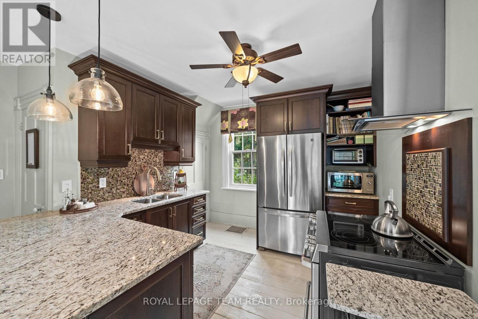 4416 DONNELLY DRIVE, Ottawa. Luxury613. By Peter Sagos - Image 13