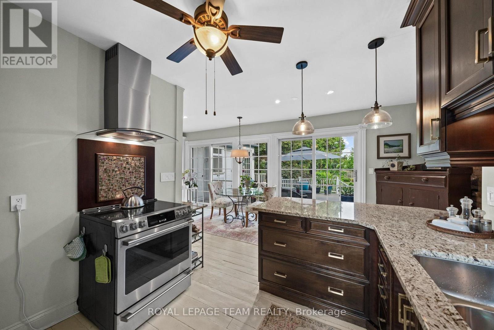 4416 DONNELLY DRIVE, Ottawa. Luxury613. By Peter Sagos - Image 14