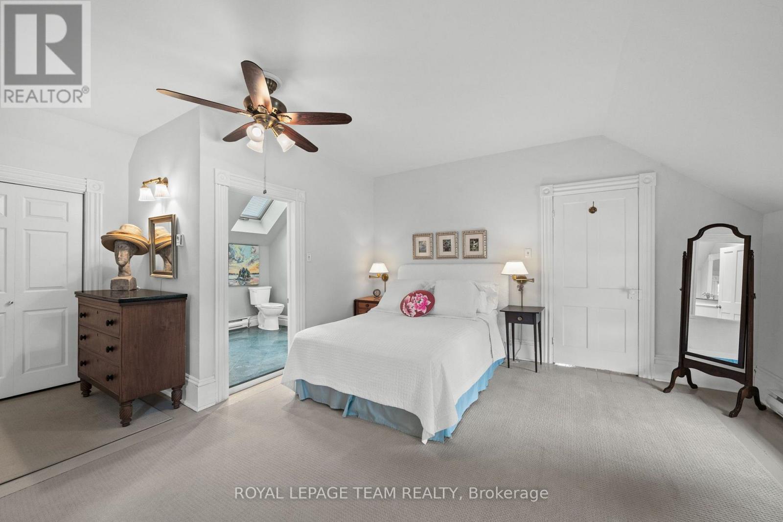 4416 DONNELLY DRIVE, Ottawa. Luxury613. By Peter Sagos - Image 22
