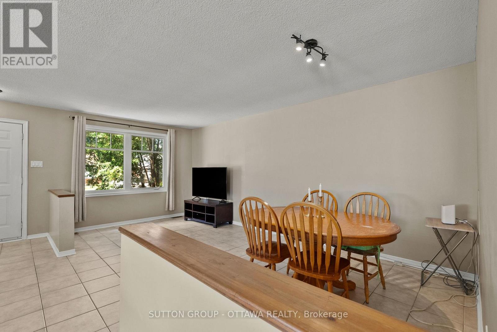 20 SPEARMAN LANE, Ottawa. Luxury613. By Peter Sagos - Image 10