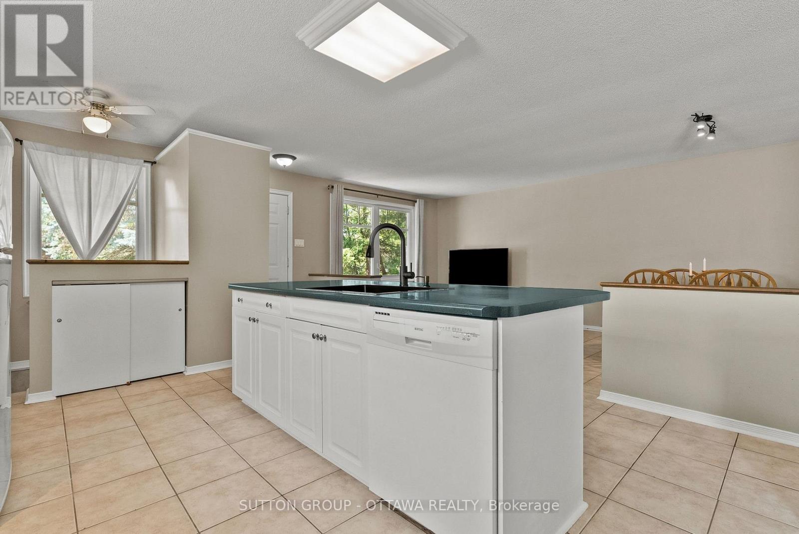 20 SPEARMAN LANE, Ottawa. Luxury613. By Peter Sagos - Image 9