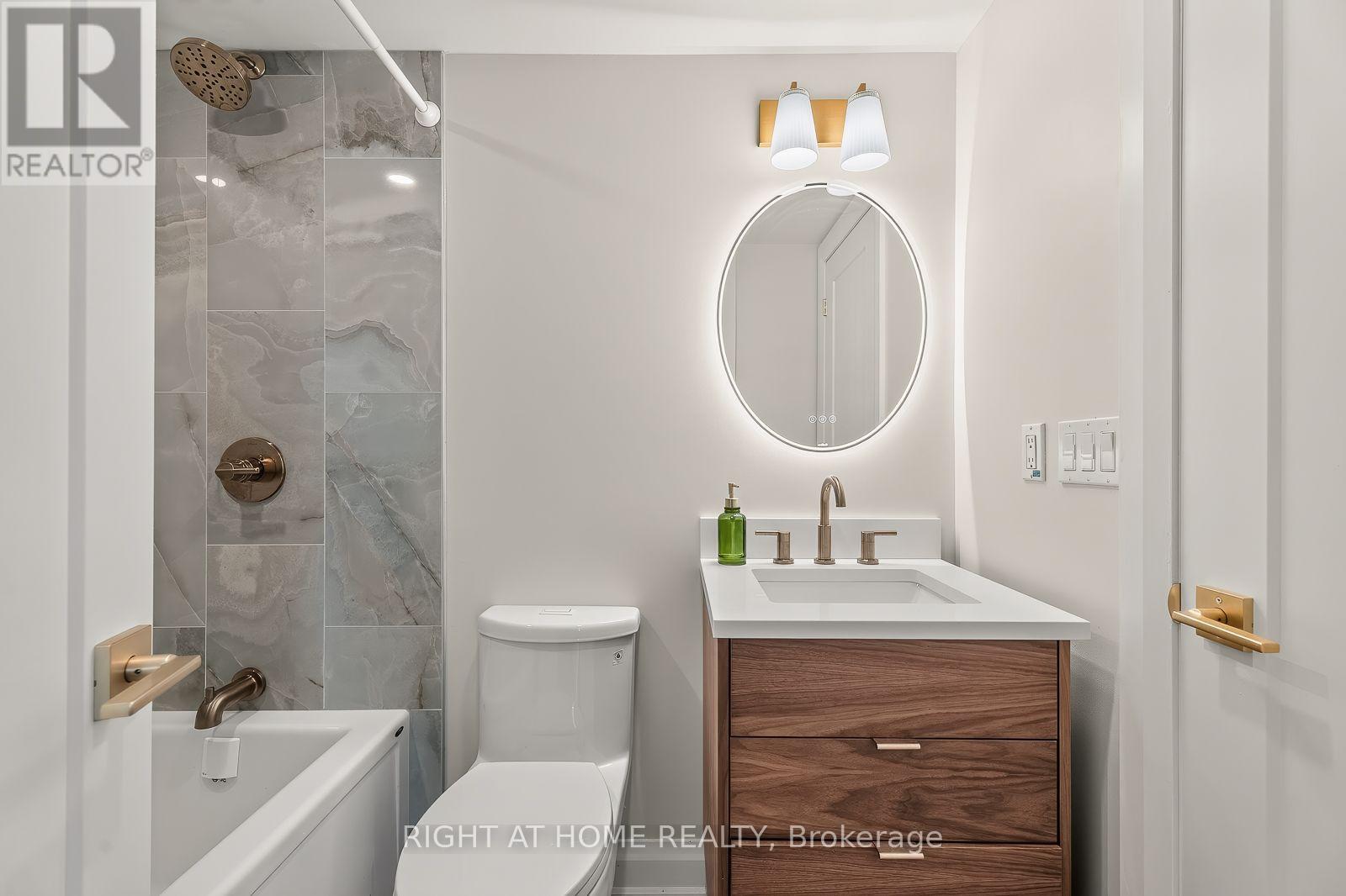 2 Bed, 2 Bath House for Sale in Ottawa – 15 – 6B SHEHYN LANE, Ottawa – MLS# X13543616 - Image 12
