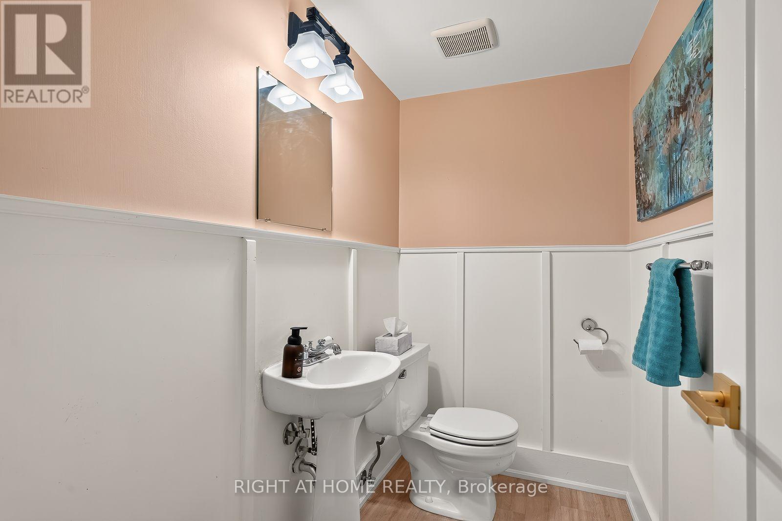 2 Bed, 2 Bath House for Sale in Ottawa – 15 – 6B SHEHYN LANE, Ottawa – MLS# X13543616 - Image 15