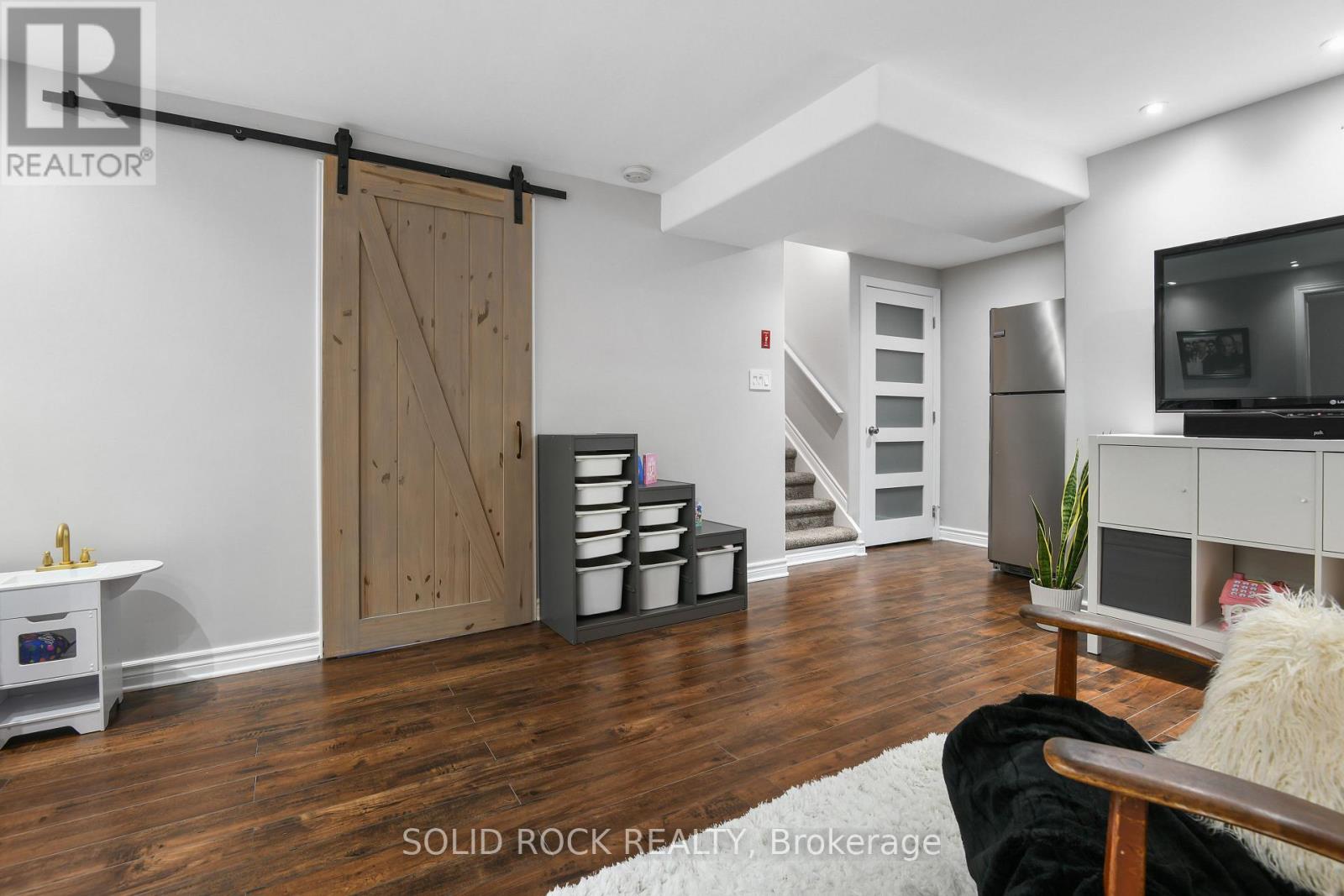 55 WOODWARD STREET - 19
