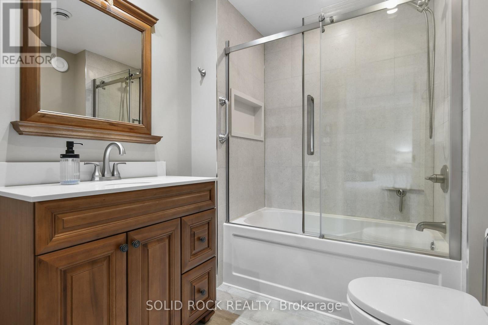 55 WOODWARD STREET - 24