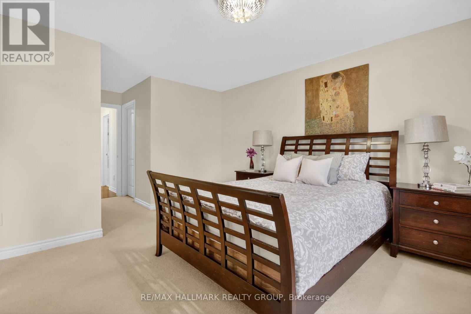 163 HIGHBURY PARK DRIVE - 23