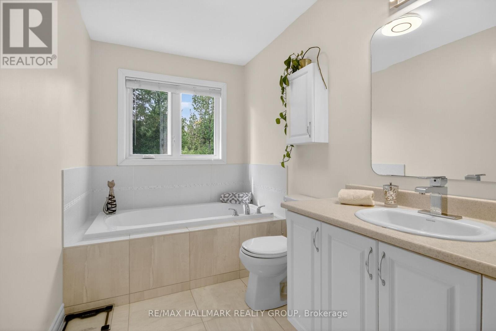 163 HIGHBURY PARK DRIVE - 24
