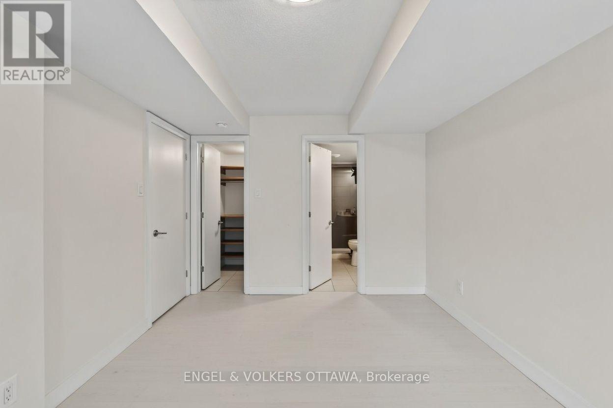2 Bed, 3 Bath House for Rent in Ottawa – 88 HOLMWOOD AVENUE, Ottawa – MLS# X13543802 - Image 11