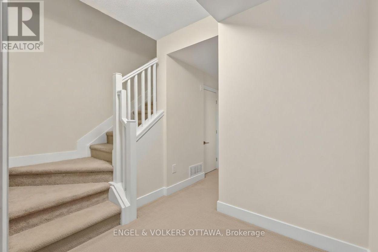 2 Bed, 3 Bath House for Rent in Ottawa – 88 HOLMWOOD AVENUE, Ottawa – MLS# X13543802 - Image 9