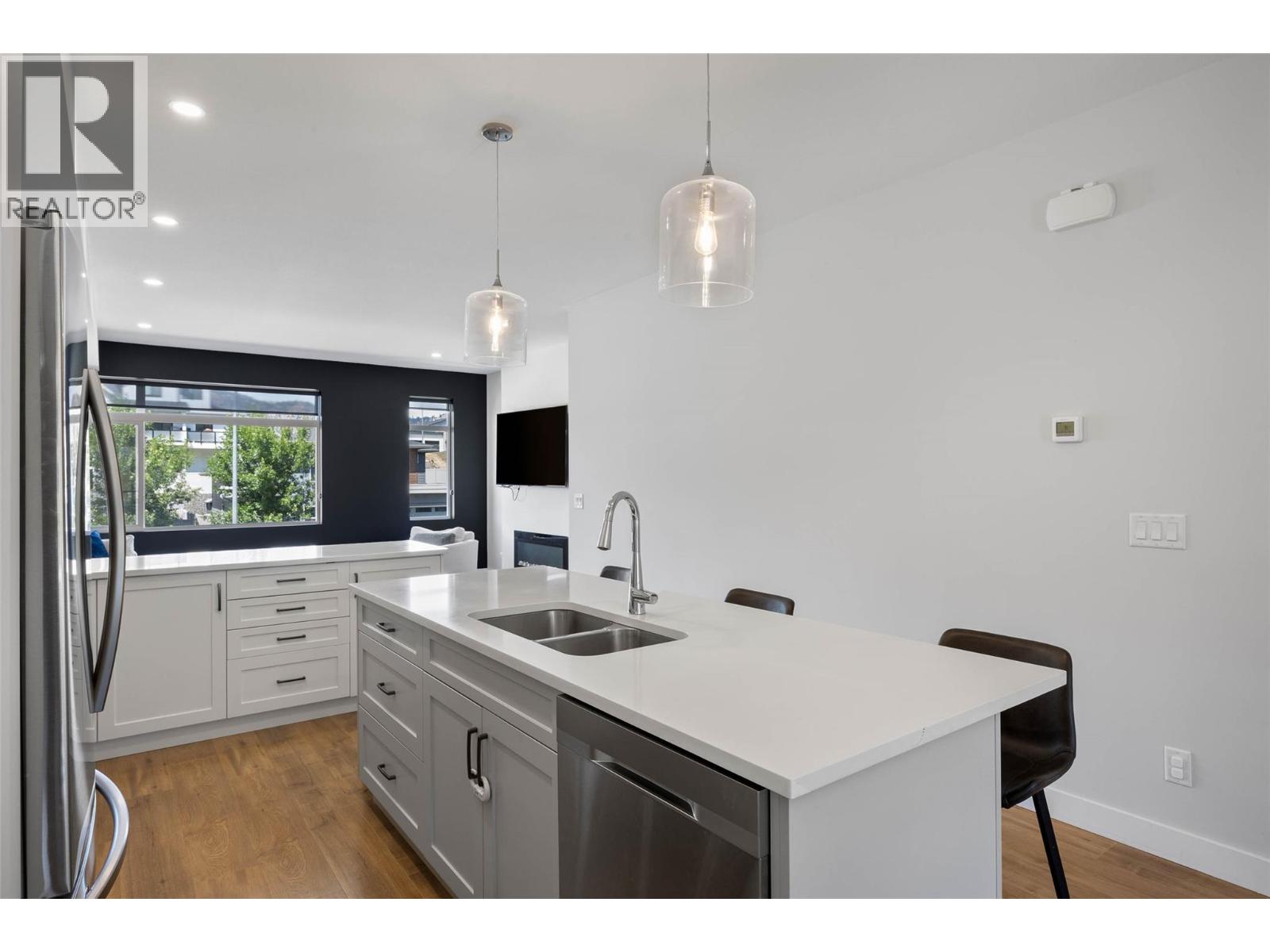 #113 1901 QU'APPELLE Boulevard - 6