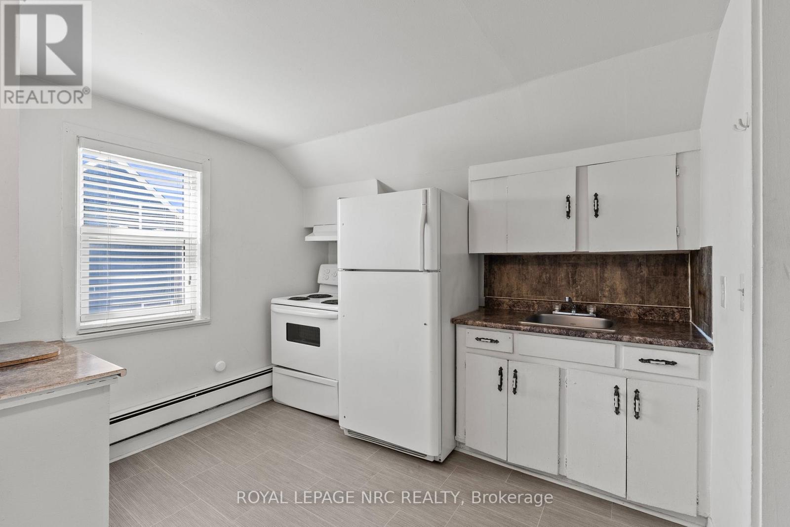 42 LEEPER STREET - 17