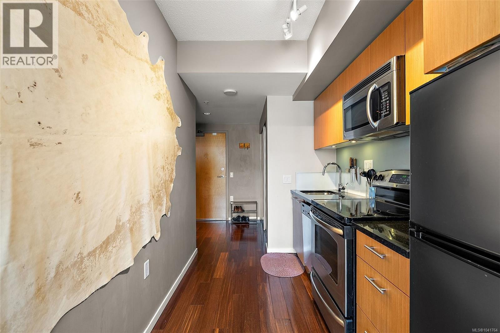 #404 834 Johnson St - 15