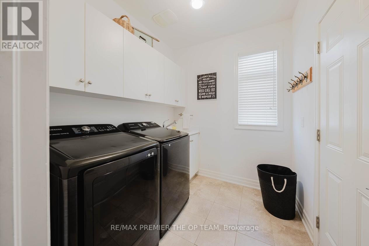 22 ADELIA PLACE - 13