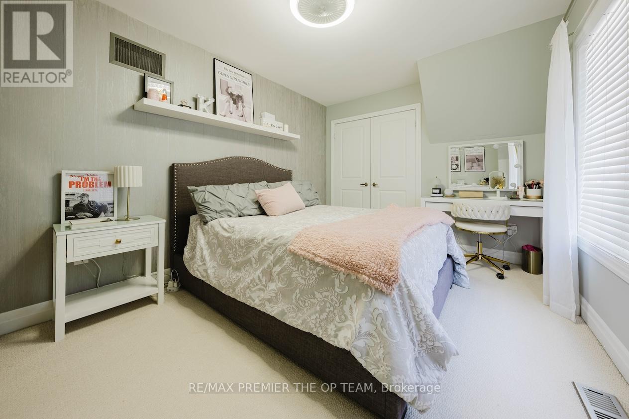 22 ADELIA PLACE - 26