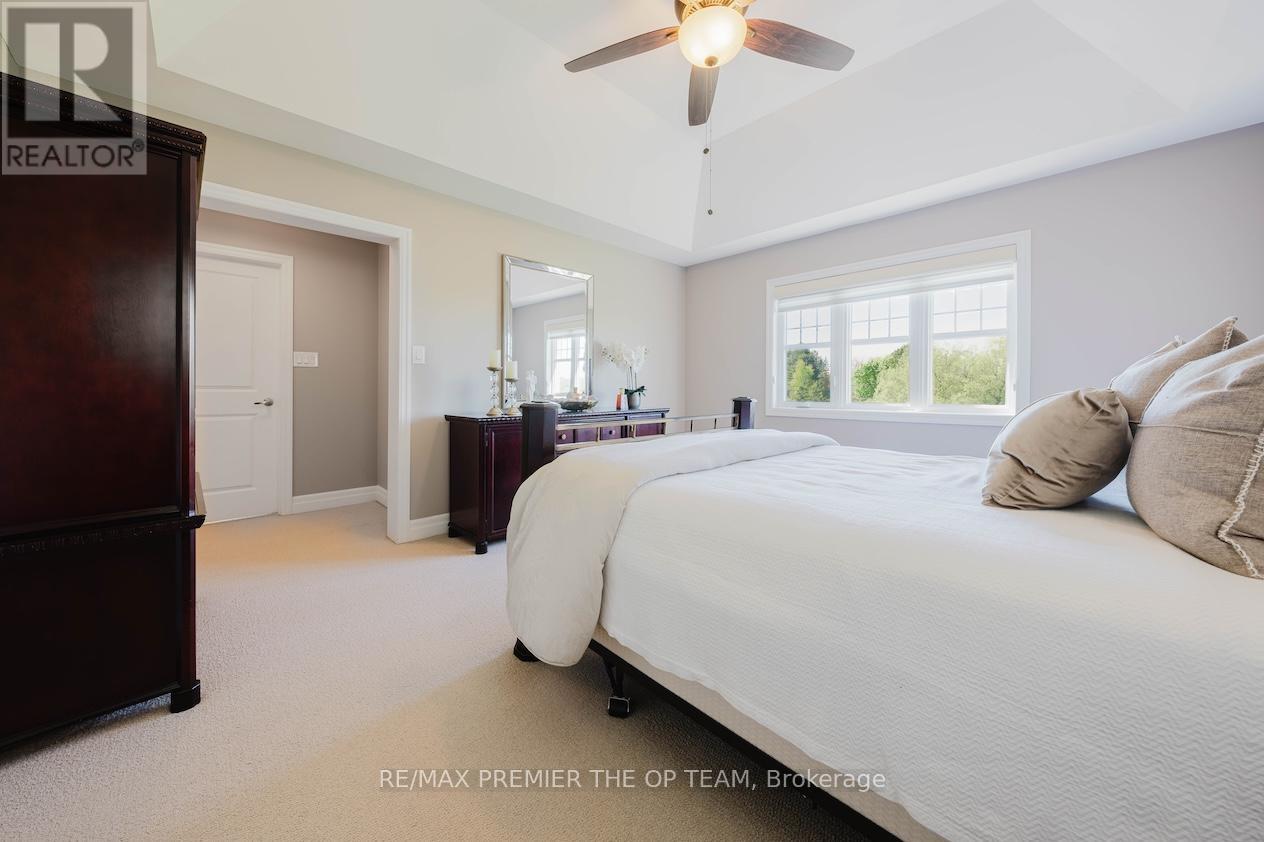 22 ADELIA PLACE - 36