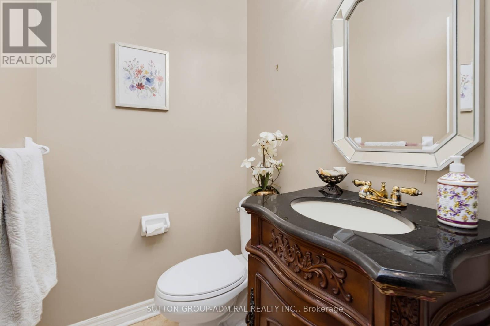 27 PINE HOLLOW CRESCENT - 15
