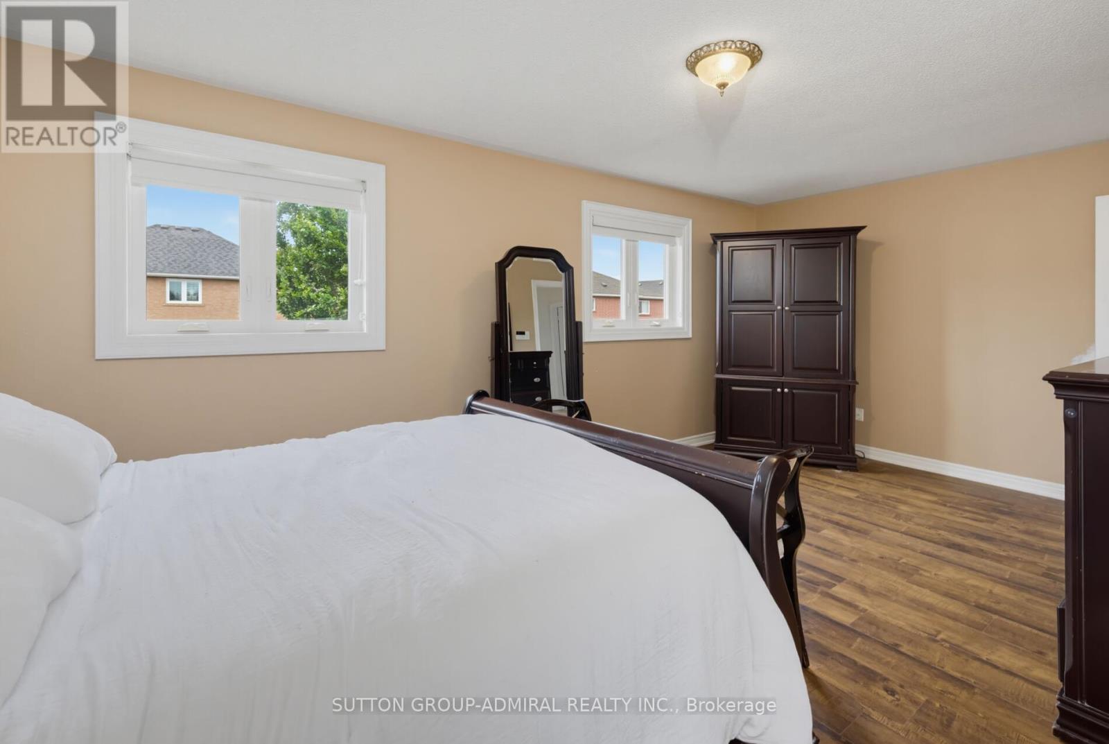 27 PINE HOLLOW CRESCENT - 18