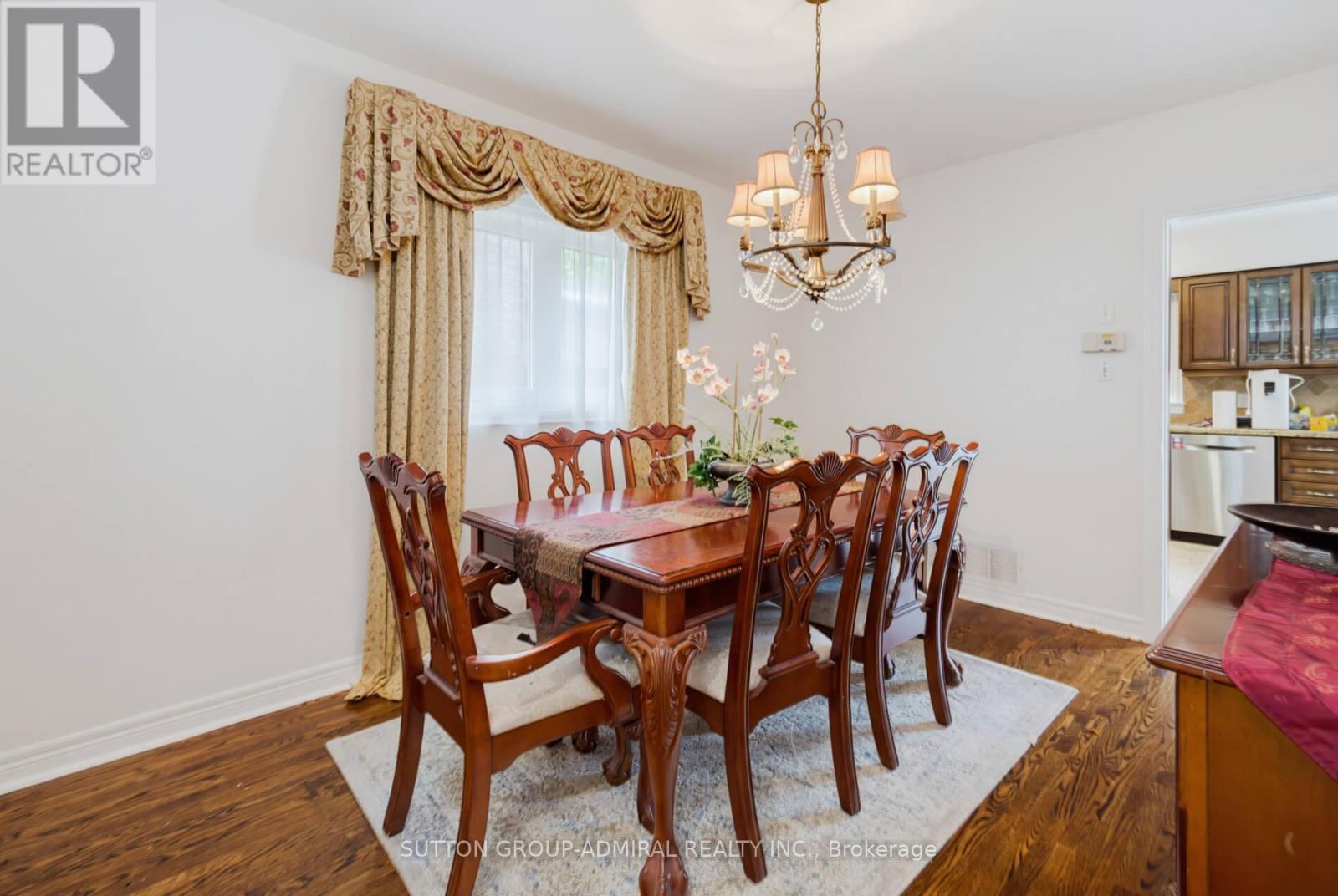 27 PINE HOLLOW CRESCENT - 9