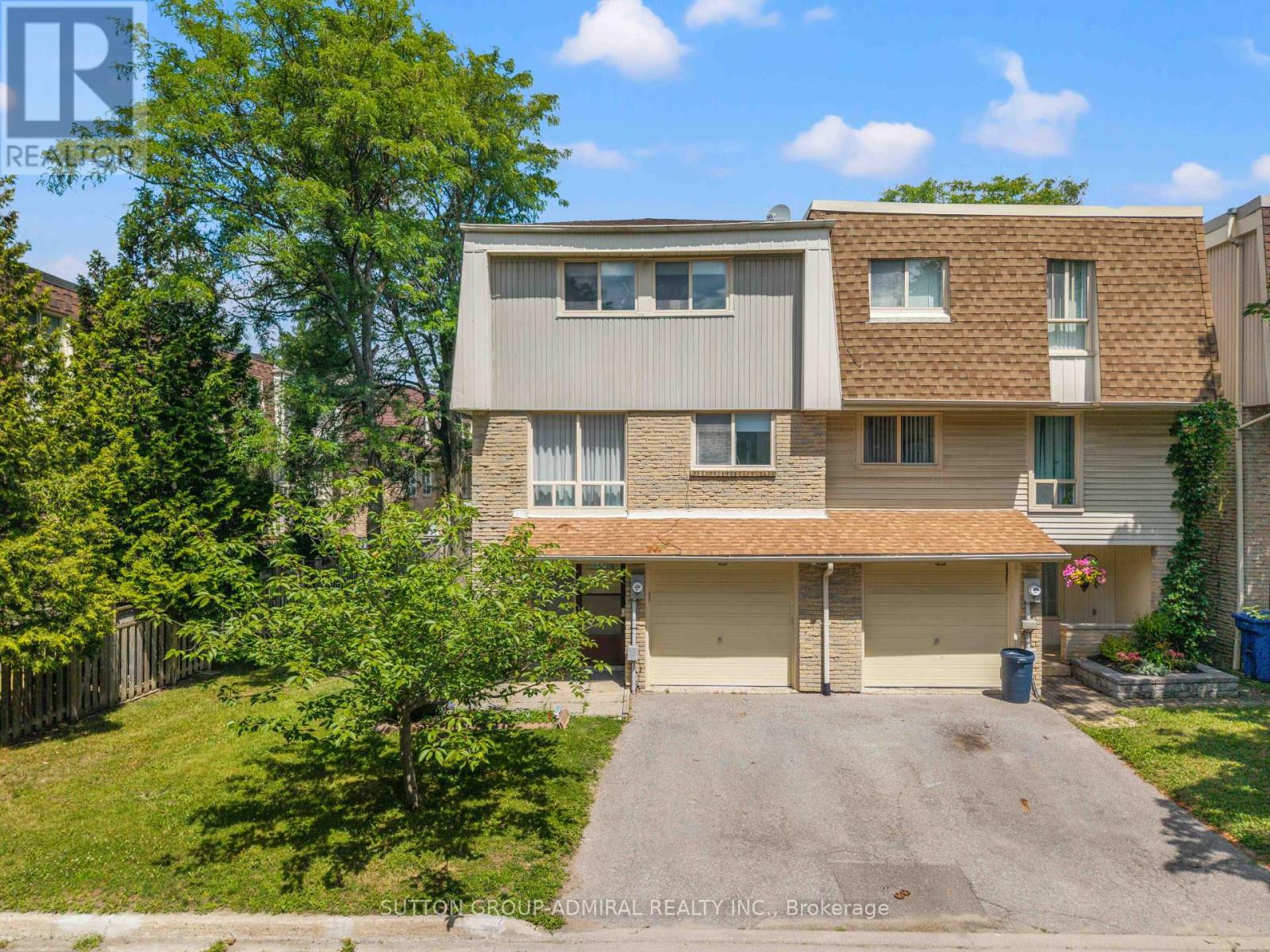 #7 45 POPLAR CRESCENT N - 2