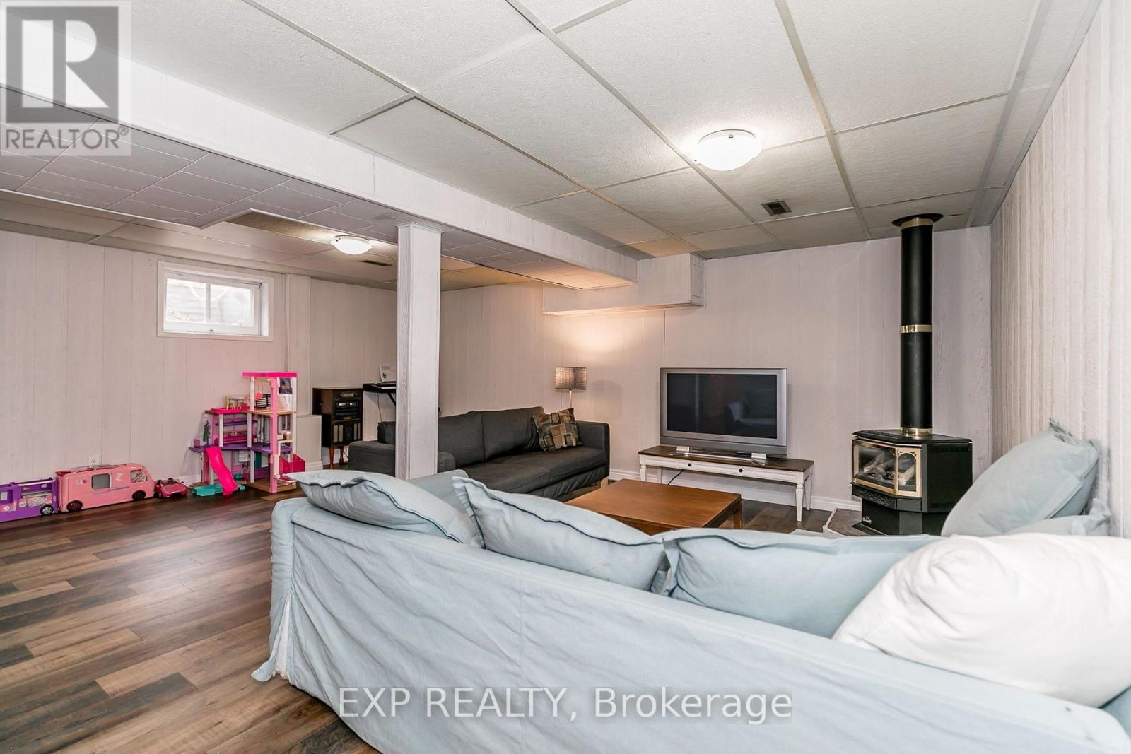 62 COURTICE CRESCENT - Image 27