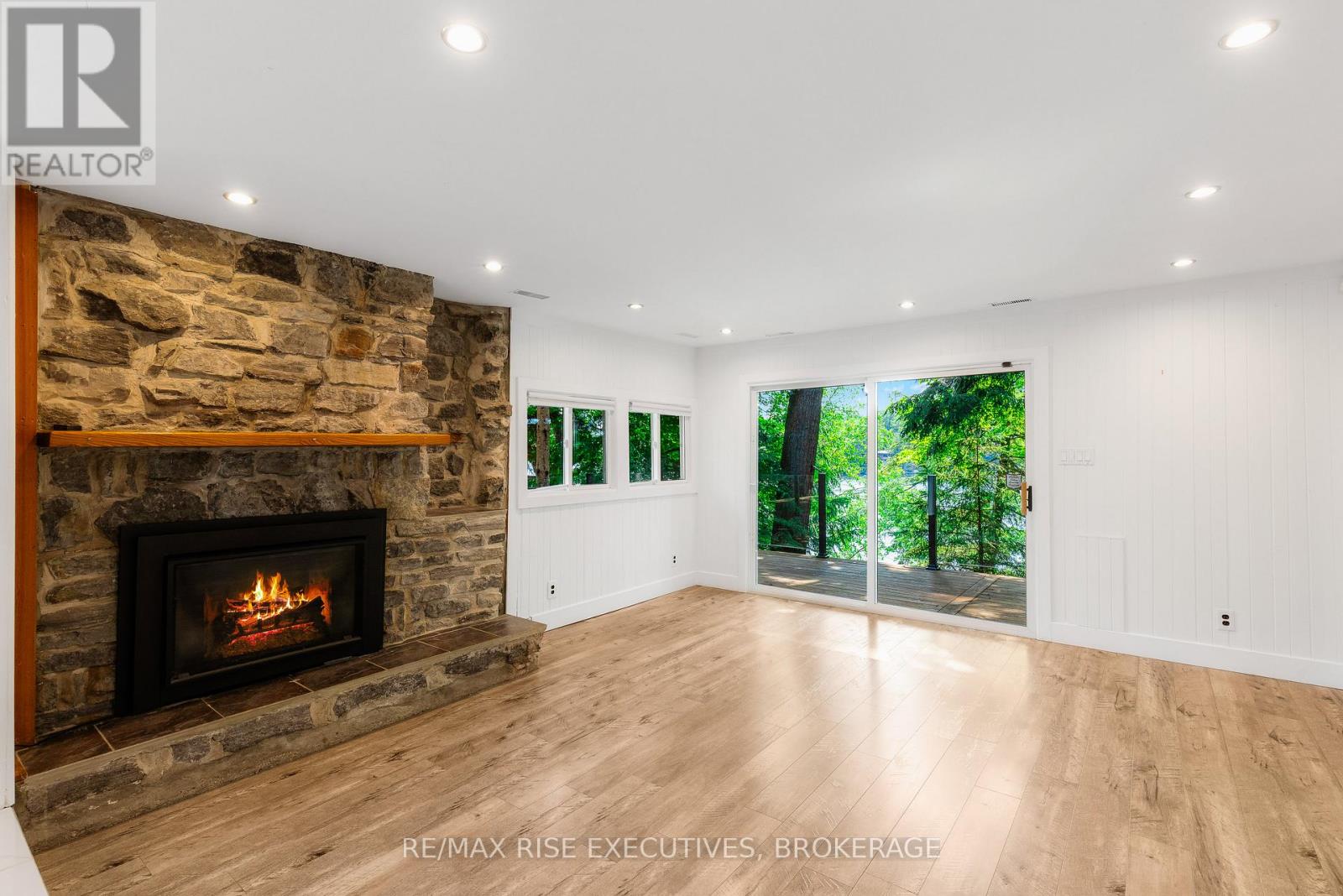 973 FOSTER BAY LANE - Image 11