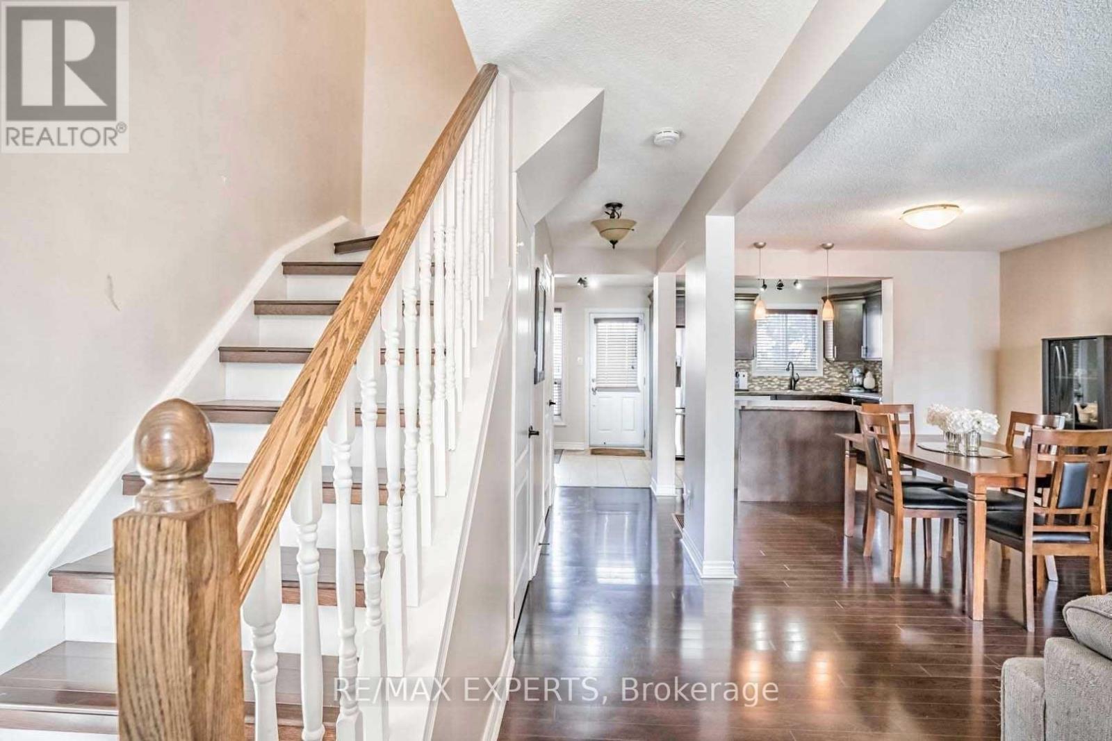 101 MORLEY CRESCENT - 10