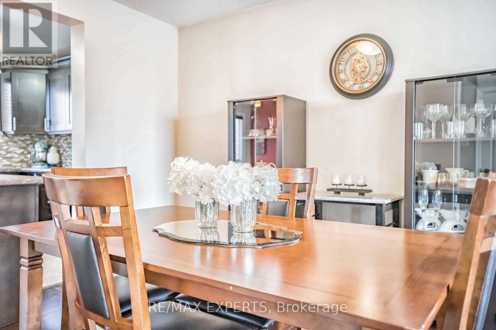 101 MORLEY CRESCENT - 8