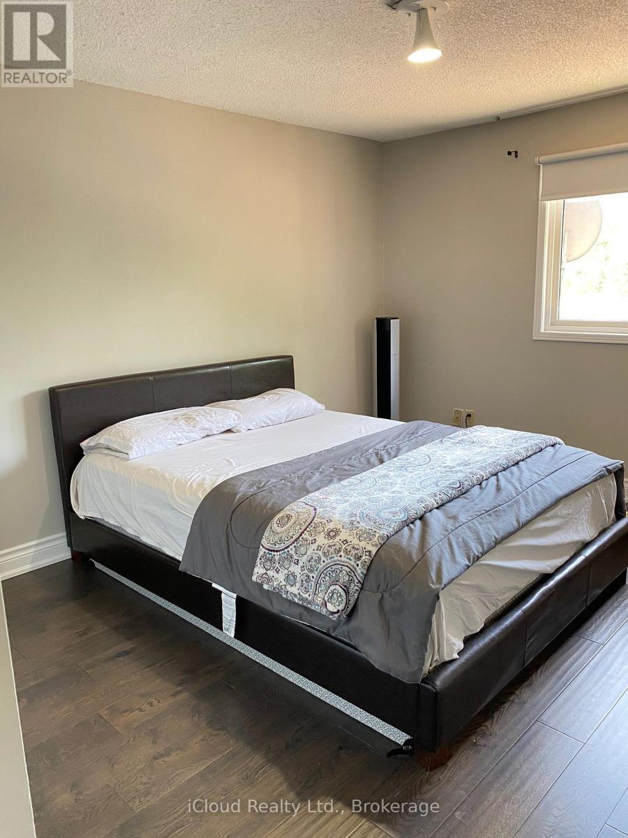 2776 LINDHOLM CRESCENT - 19