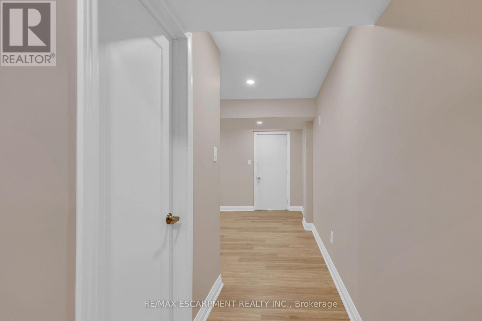 1454 CHRETIEN STREET - 27