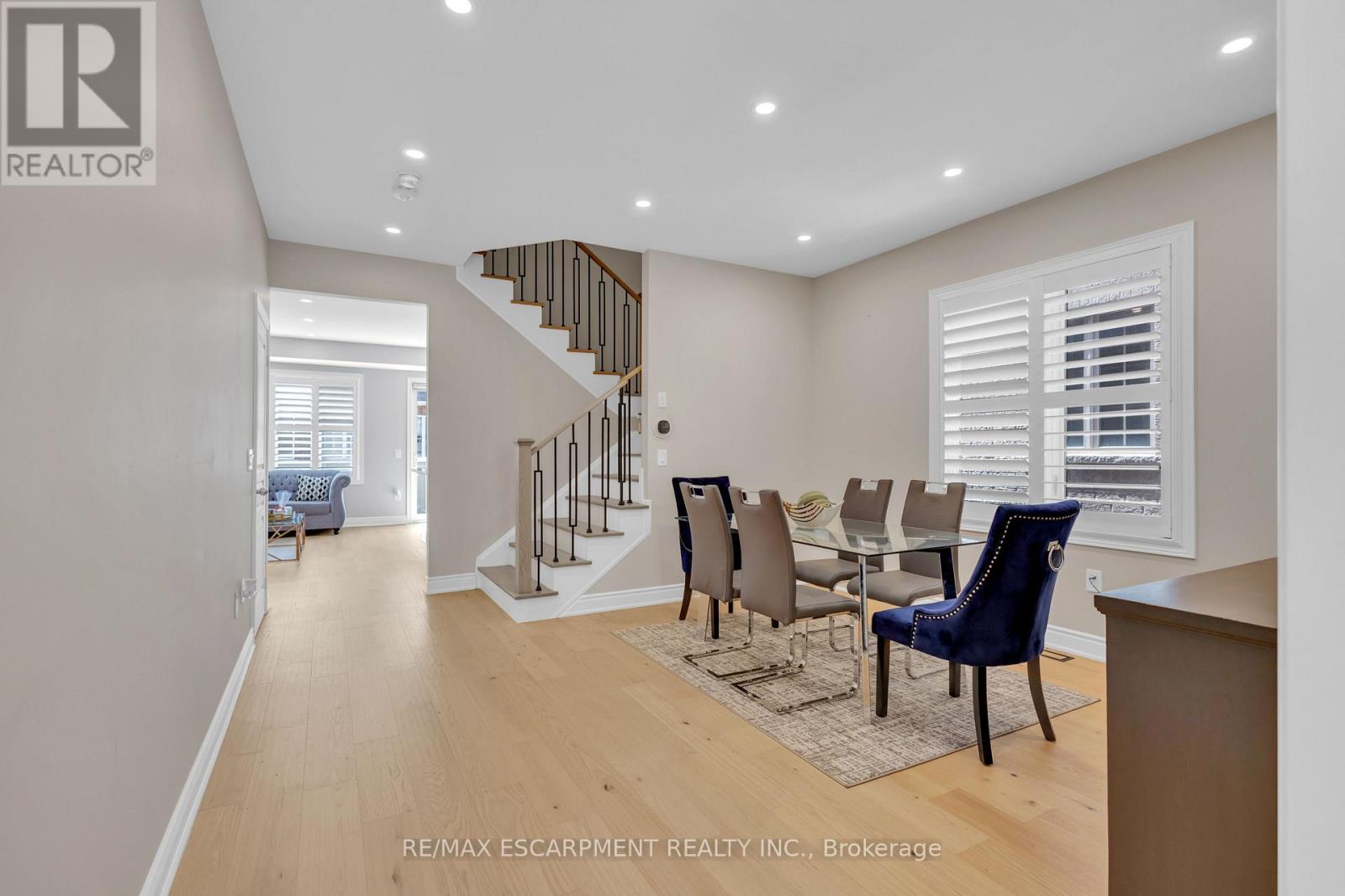 1454 CHRETIEN STREET - 3