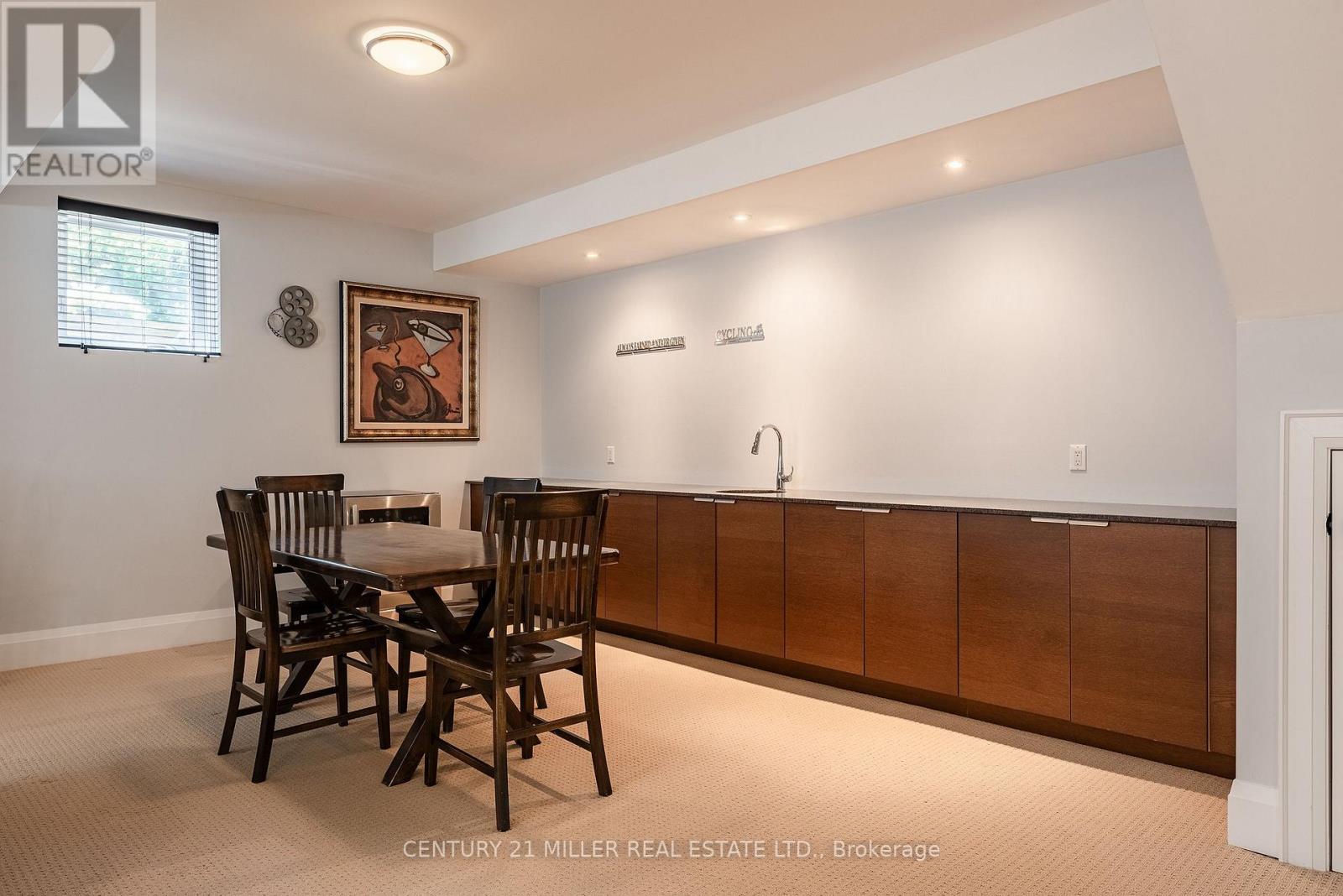 376 WEDGEWOOD DRIVE - 36