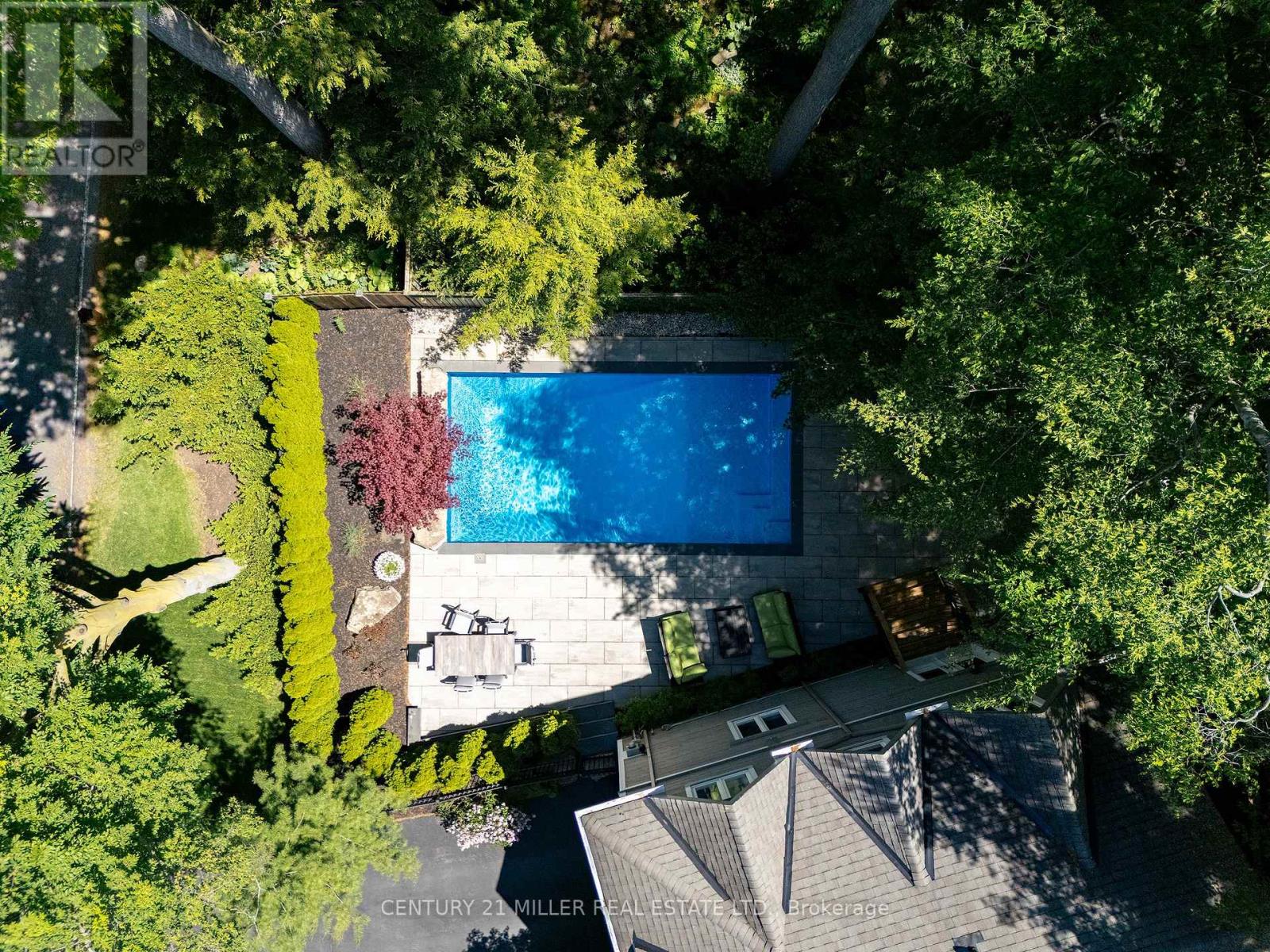 376 WEDGEWOOD DRIVE - 40