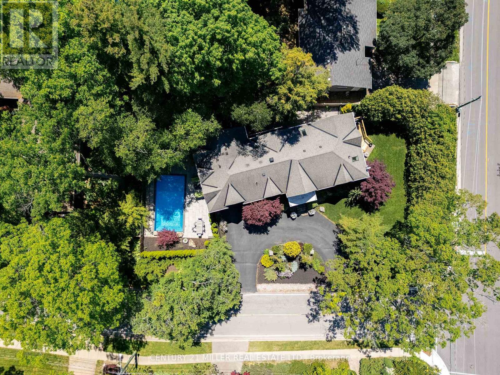 376 WEDGEWOOD DRIVE - 5