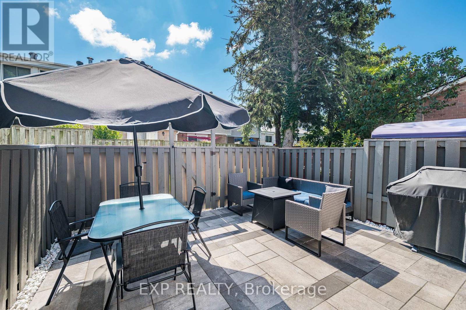 #38 400 MISSISSAUGA VALLEY BOULEVARD - Image 33