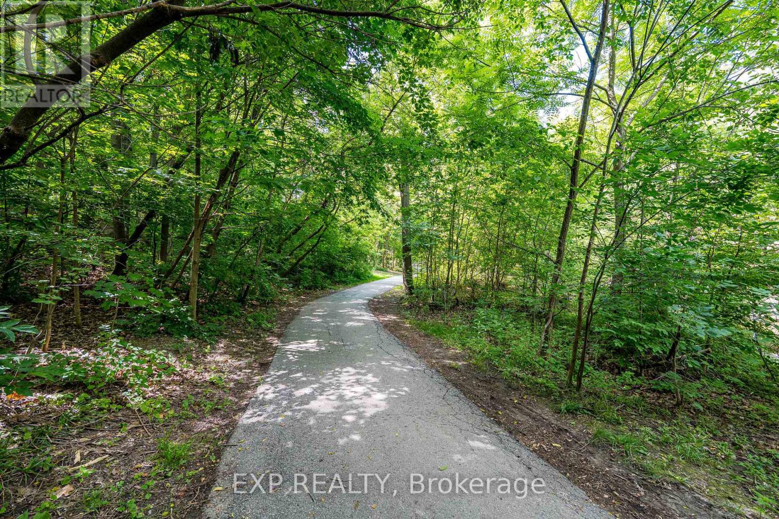 #38 400 MISSISSAUGA VALLEY BOULEVARD - Image 44