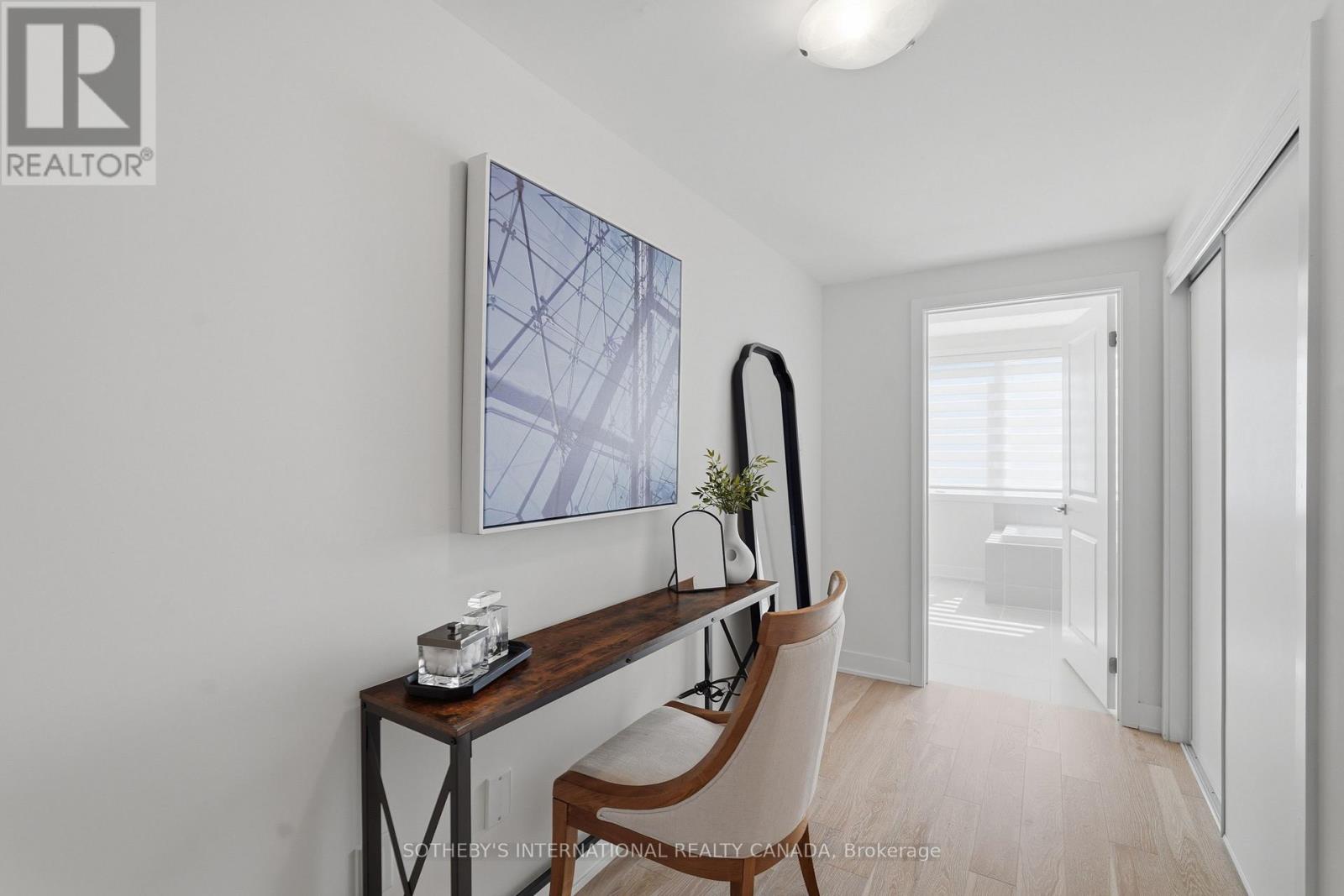 60 WILLIAM DUNCAN ROAD - 16