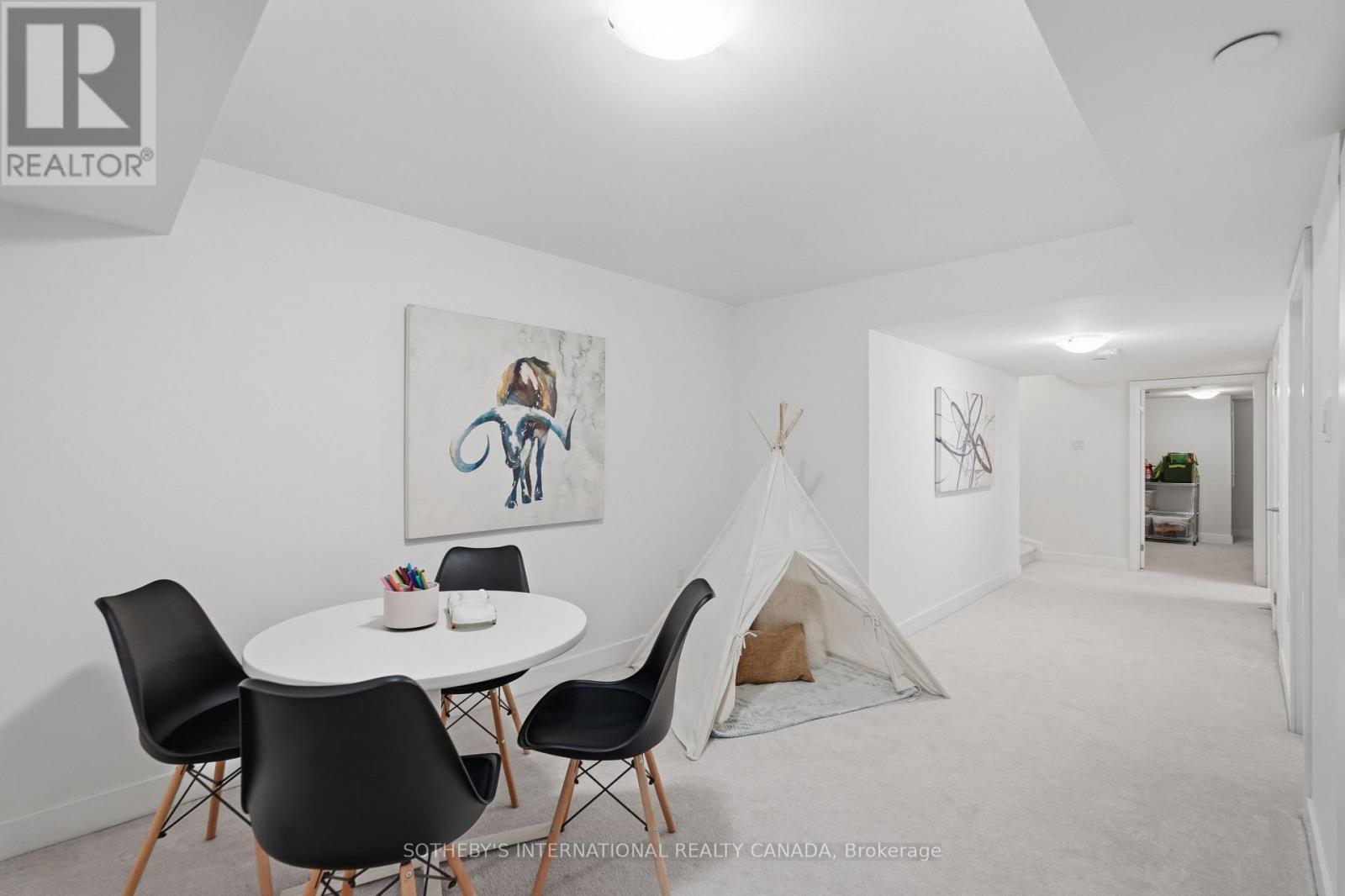 60 WILLIAM DUNCAN ROAD - 28