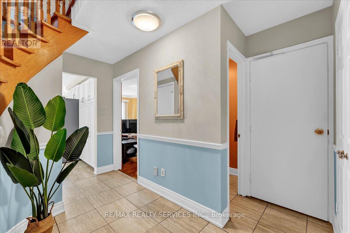 108 CANDY CRESCENT - 21