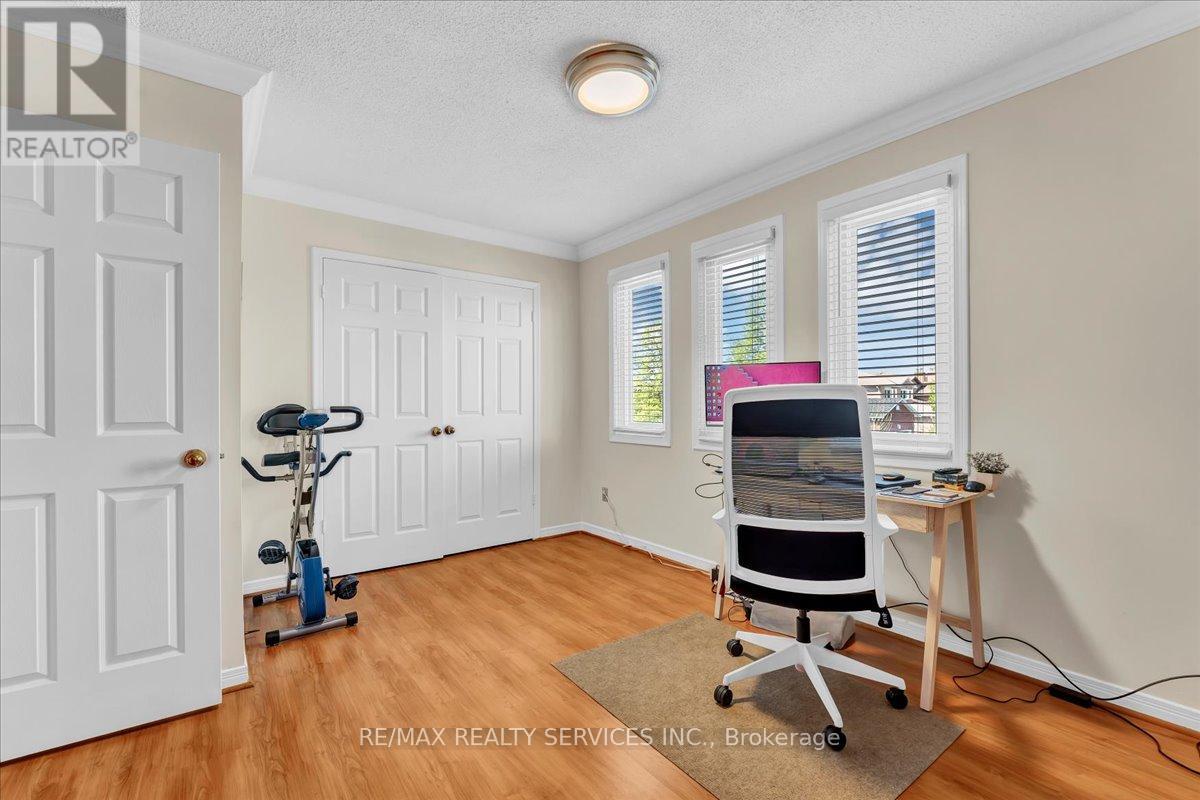 108 CANDY CRESCENT - 36