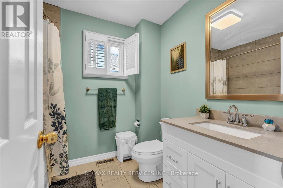 108 CANDY CRESCENT - 37