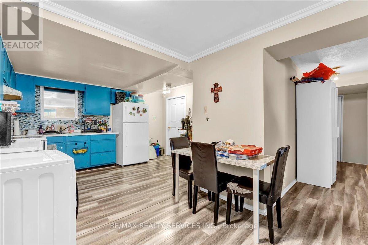 108 CANDY CRESCENT - 41