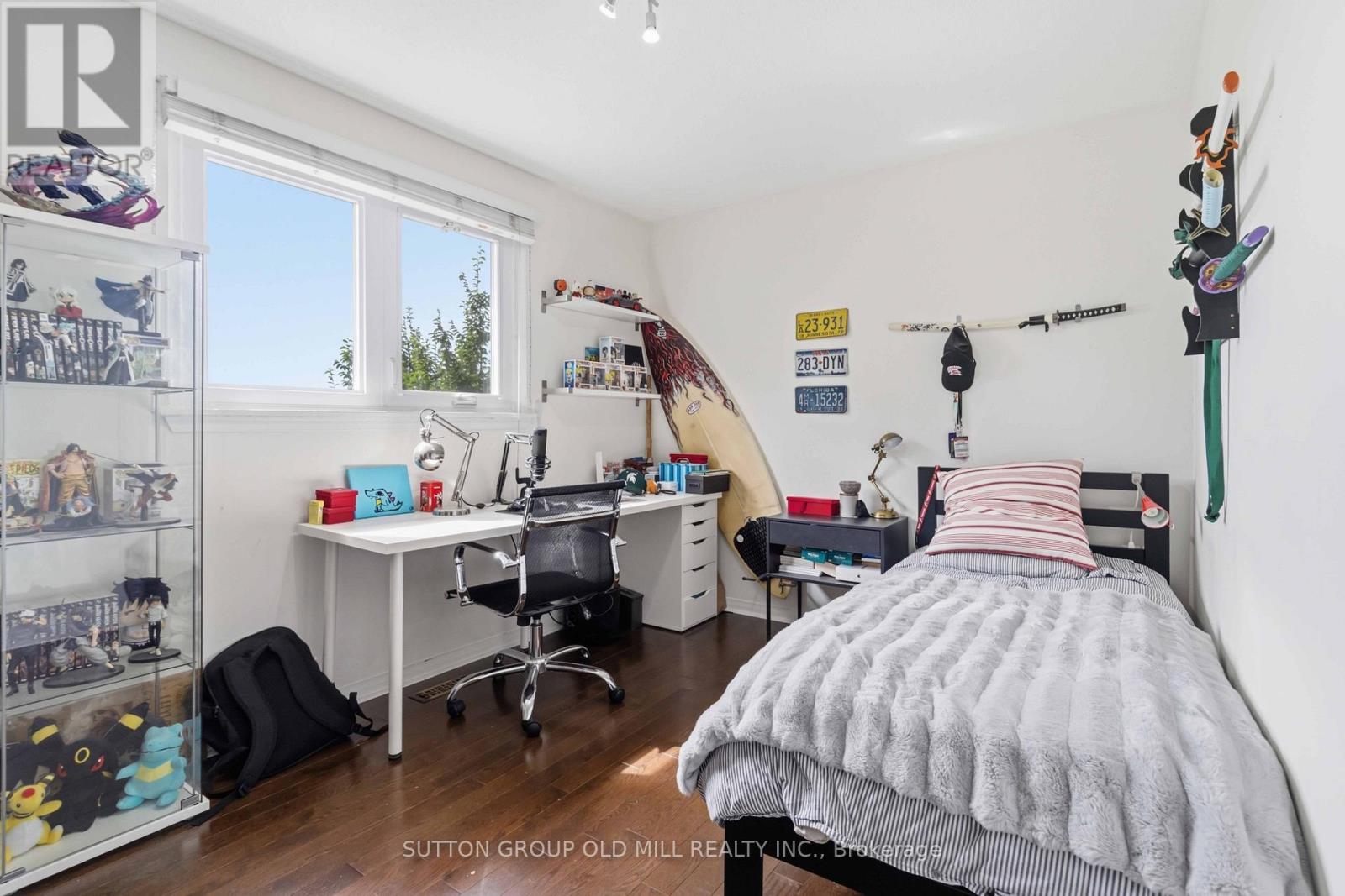2811 CONSTABLE ROAD - 20