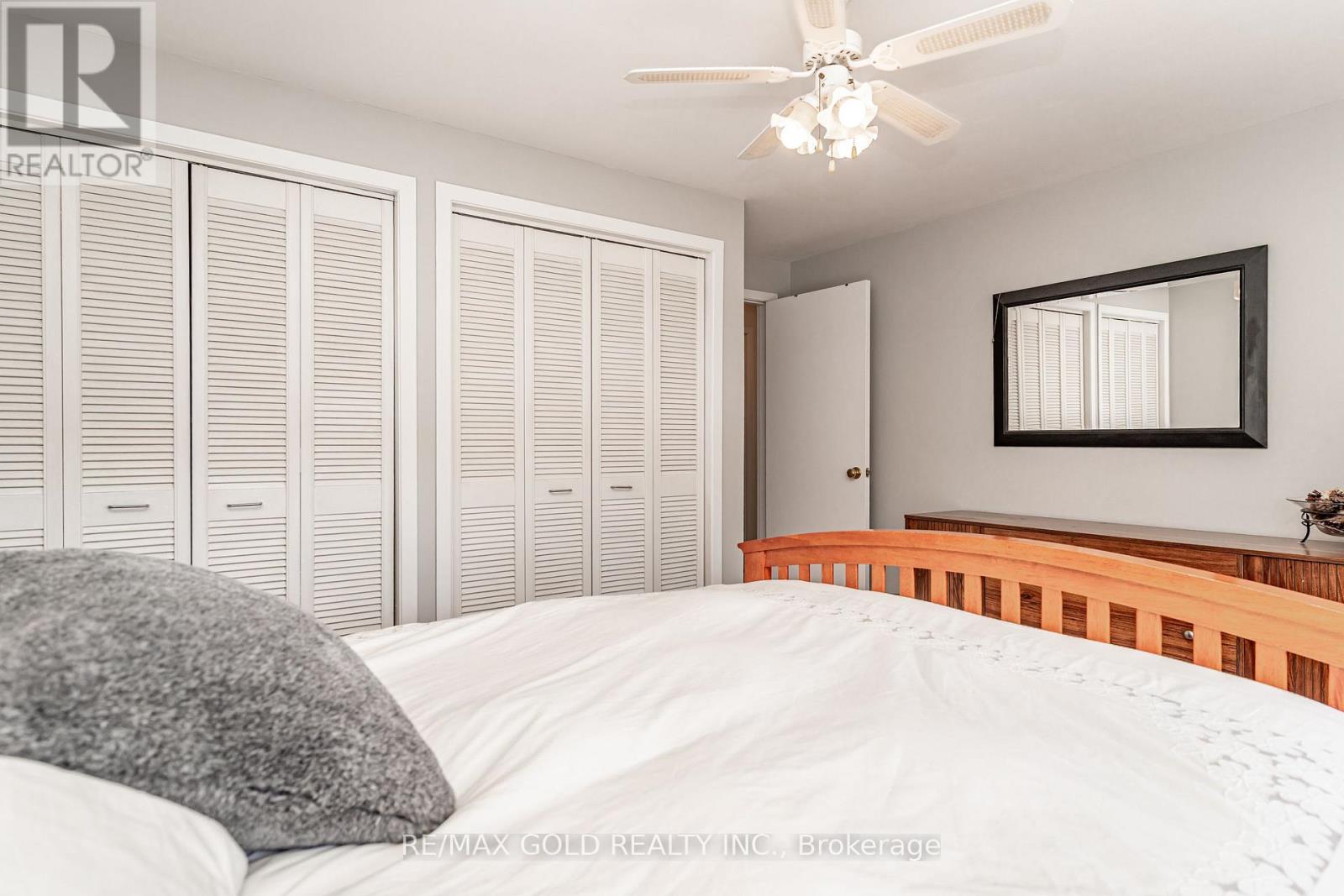 86 CLARENCE STREET - 21