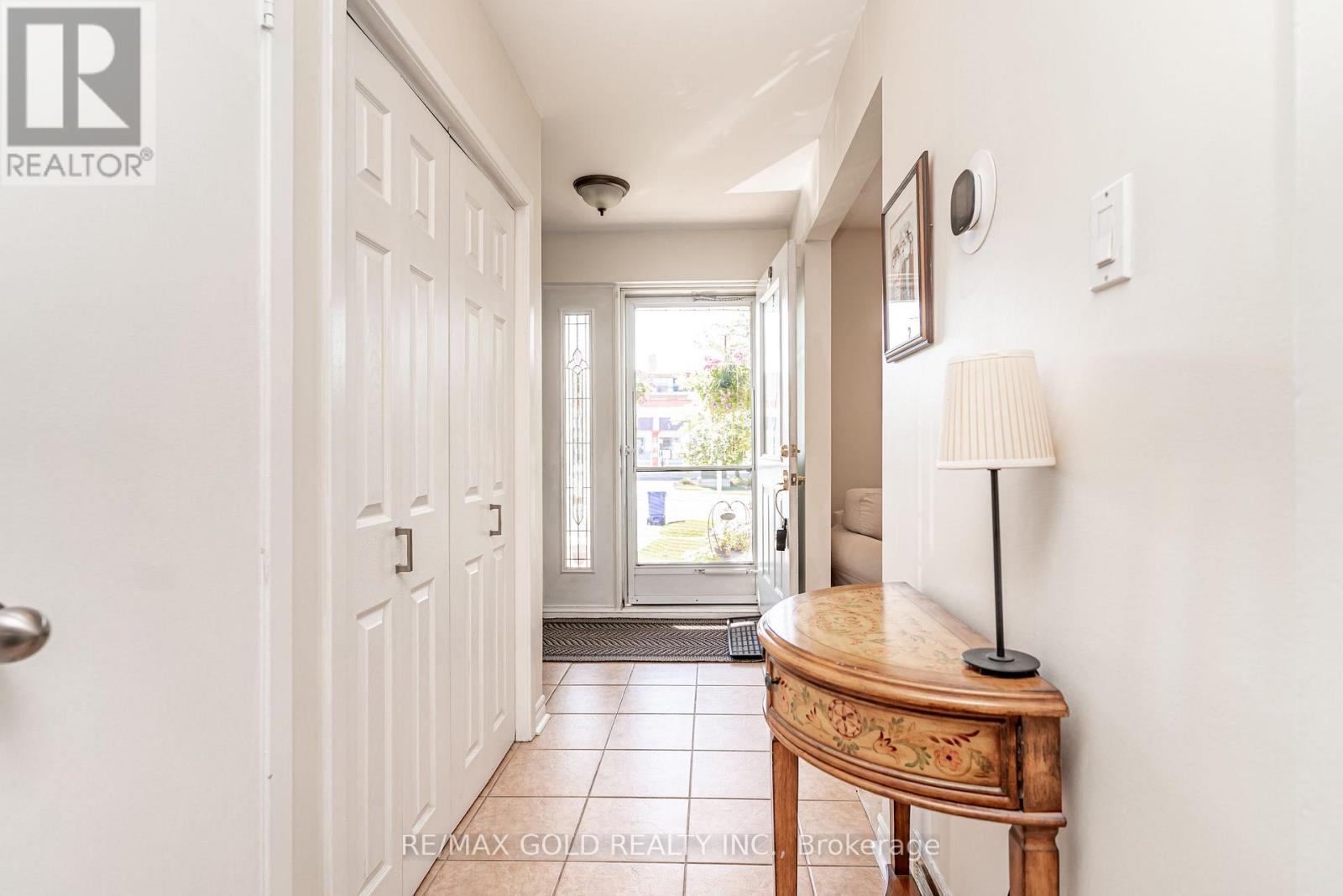 86 CLARENCE STREET - 6