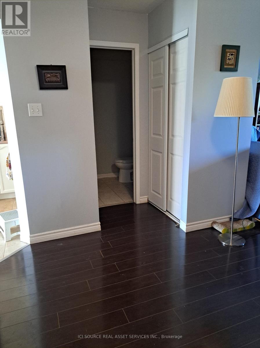 #4 120 RAILROAD STREET - 12