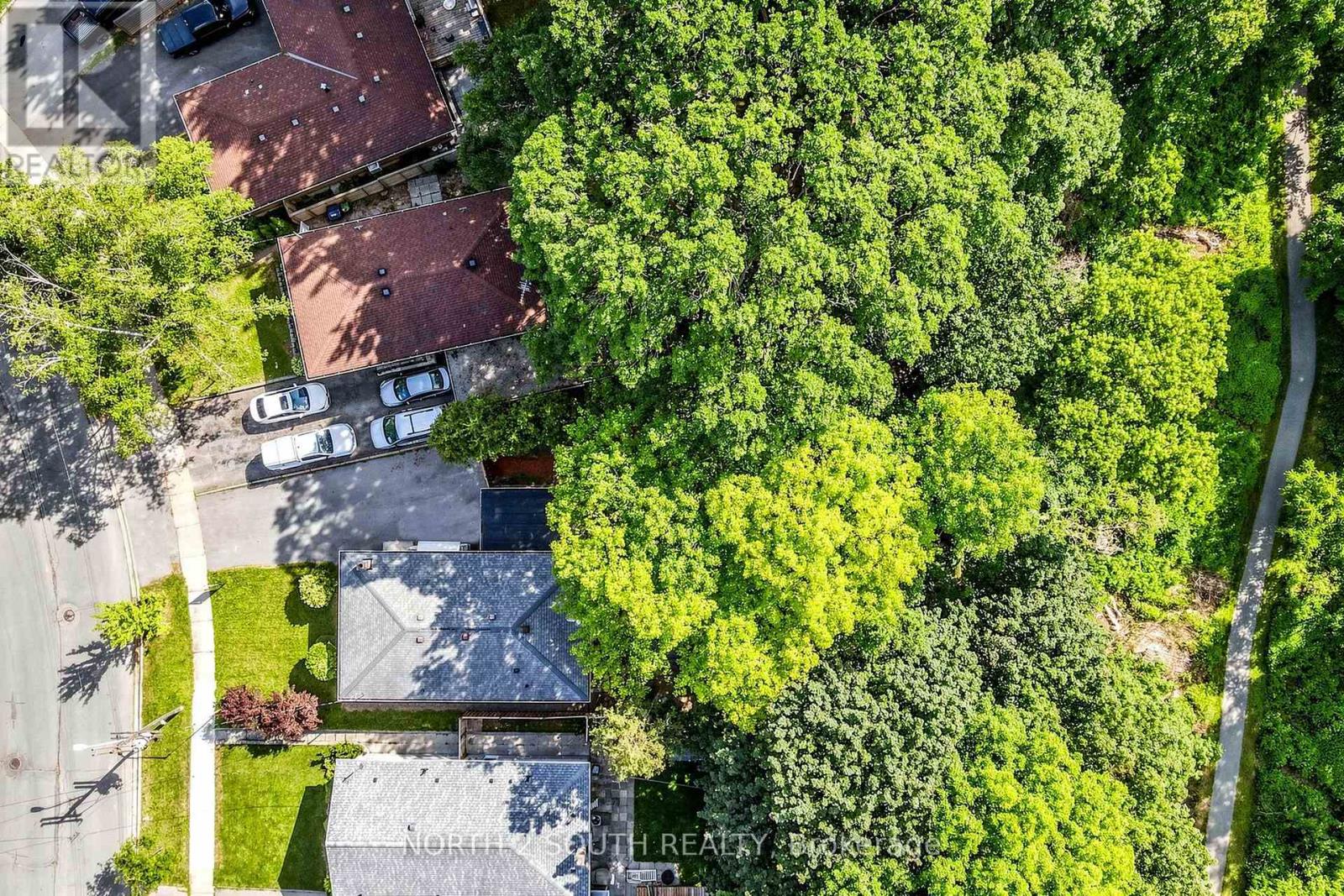 263 THISTLE DOWN BOULEVARD - 36