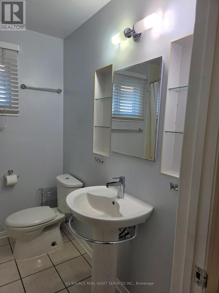 192 ELLIS AVENUE - 7